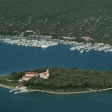 Apartamento Lily-close To The Vantacici