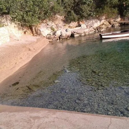 Apartament Lily-close To The *