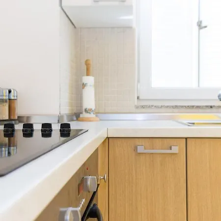 Apartament Lily-close To The *