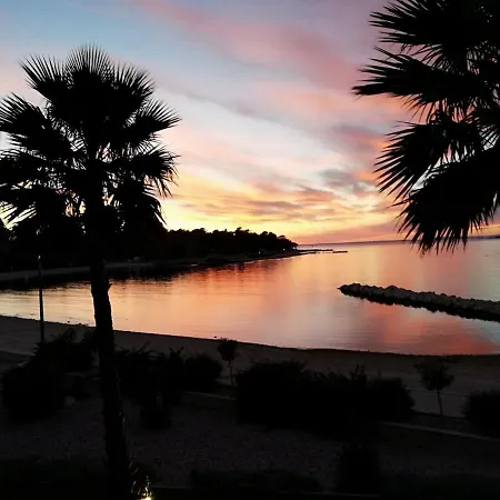 Apartamento Lily-close To The Vantacici